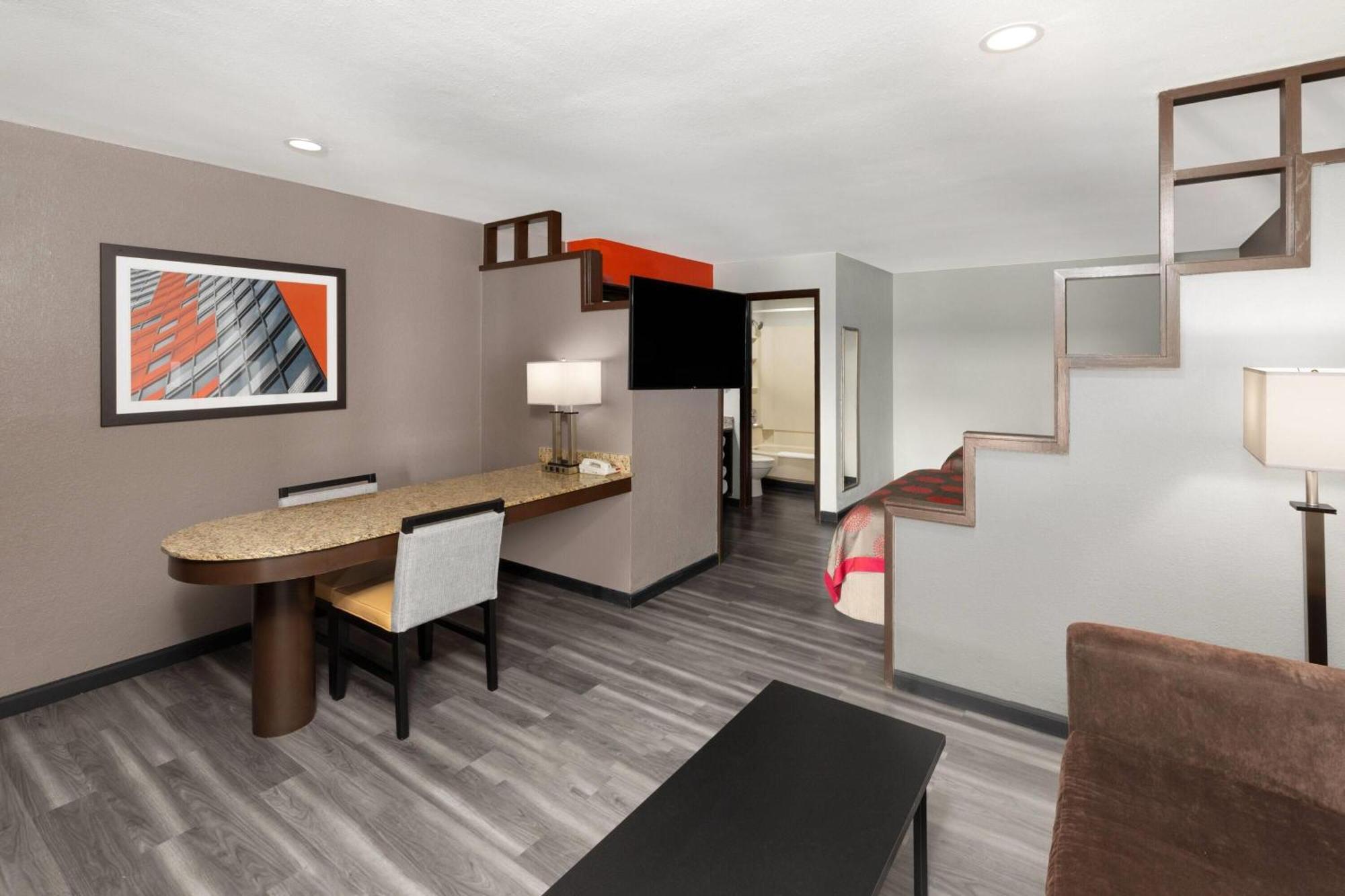 Hotel Ramada By Wyndham El Paso Exterior foto